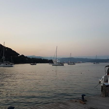 La Stanzetta Dei Rosa Apartman Porto Venere Kültér fotó